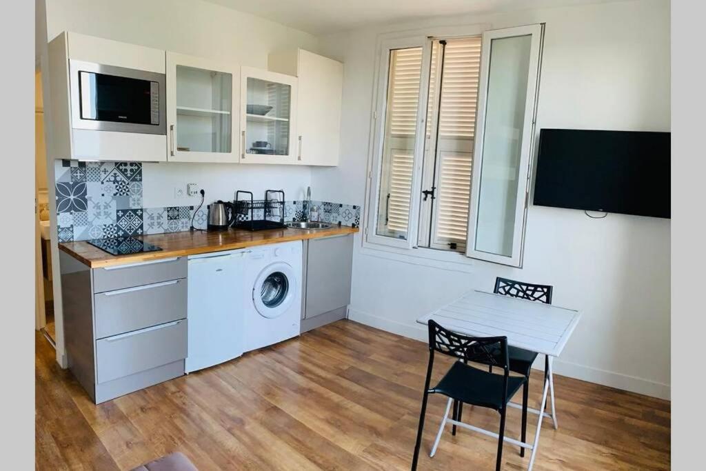 Studio Vue Mer Au Calme Proche Des Plages Apartment Nice Ngoại thất bức ảnh
